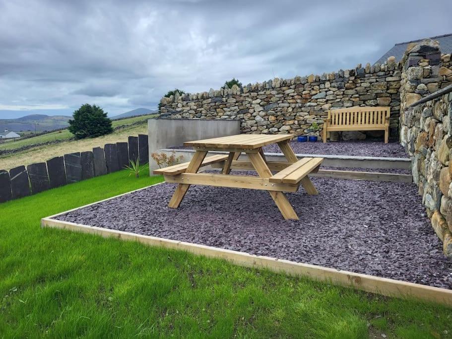 Amazing Coastal & Sunset Views In Eryri Villa Llanllyfni Eksteriør bilde