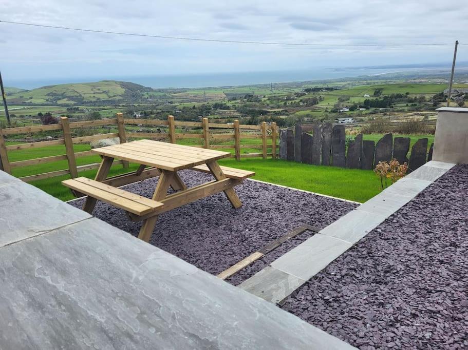Amazing Coastal & Sunset Views In Eryri Villa Llanllyfni Eksteriør bilde