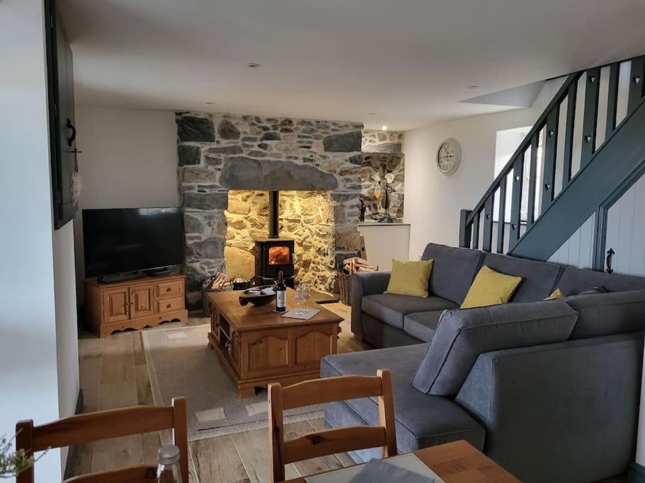 Amazing Coastal & Sunset Views In Eryri Villa Llanllyfni Eksteriør bilde